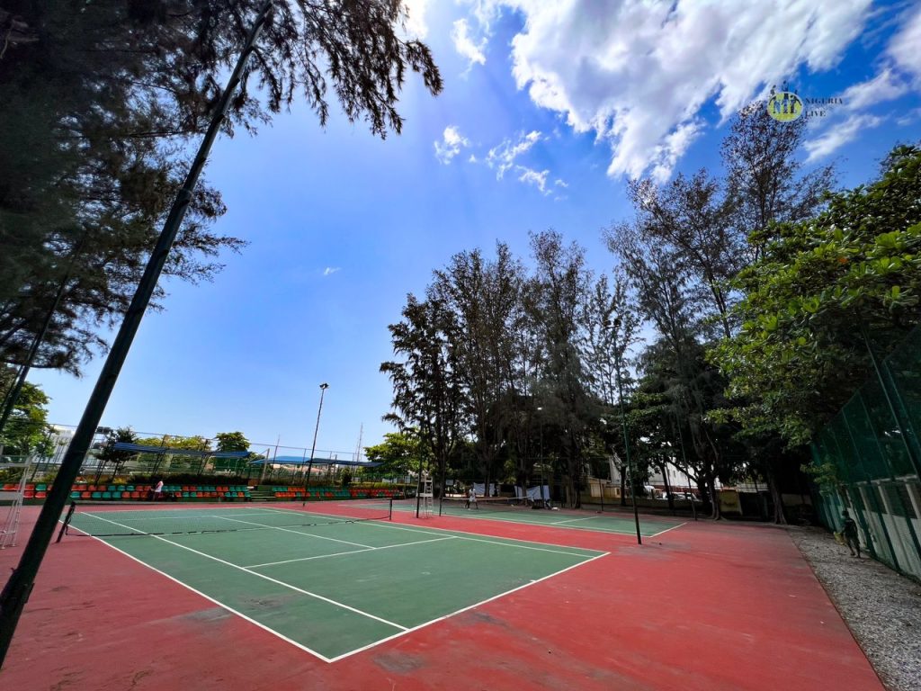 Italian International School Tennis Courts 4